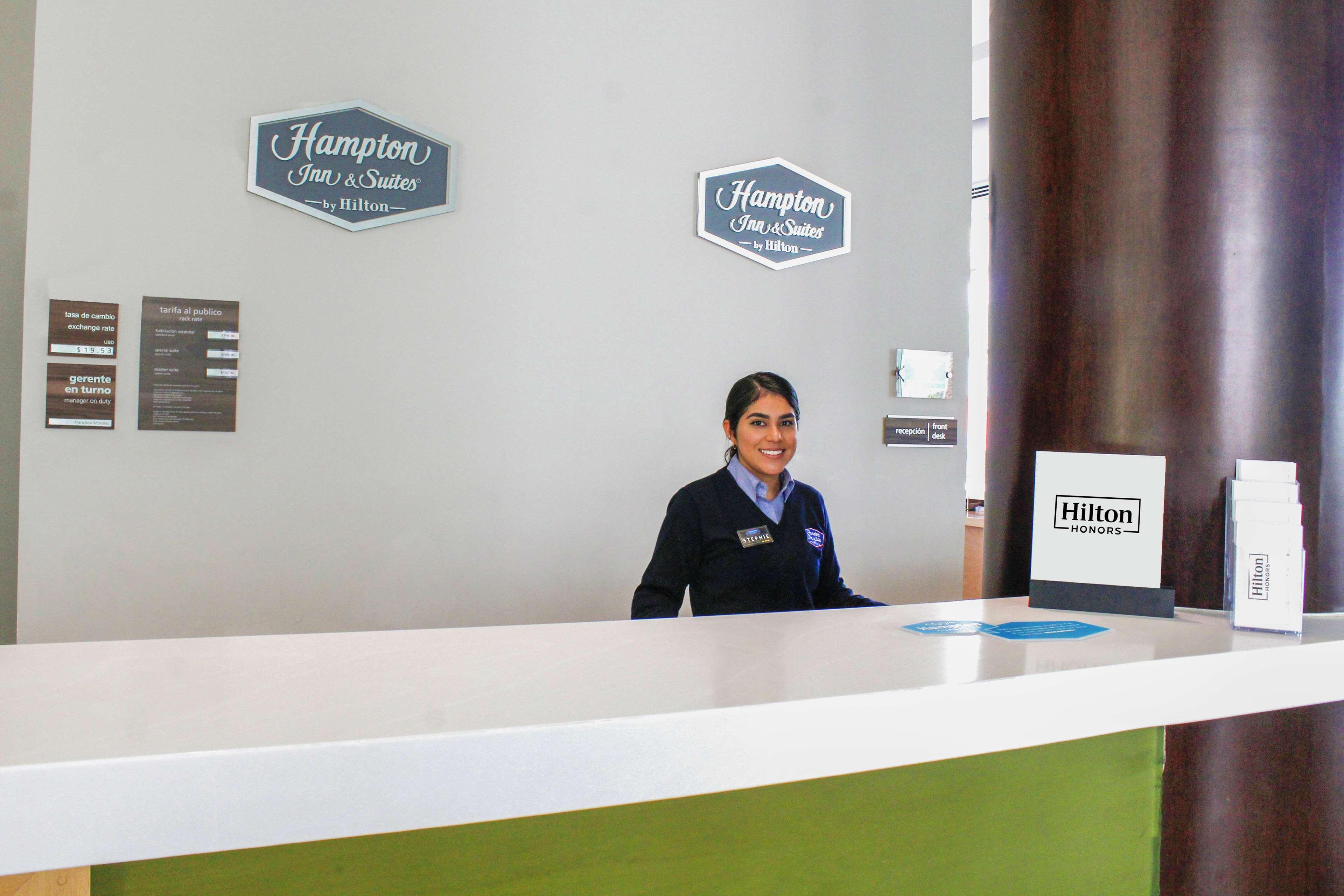 Hampton Inn & Suites By Hilton Aguascalientes Aeropuerto Exterior foto