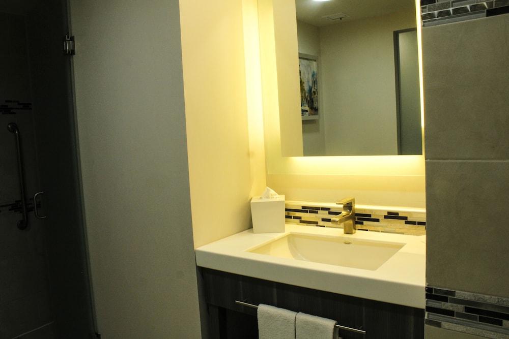 Hampton Inn & Suites By Hilton Aguascalientes Aeropuerto Exterior foto