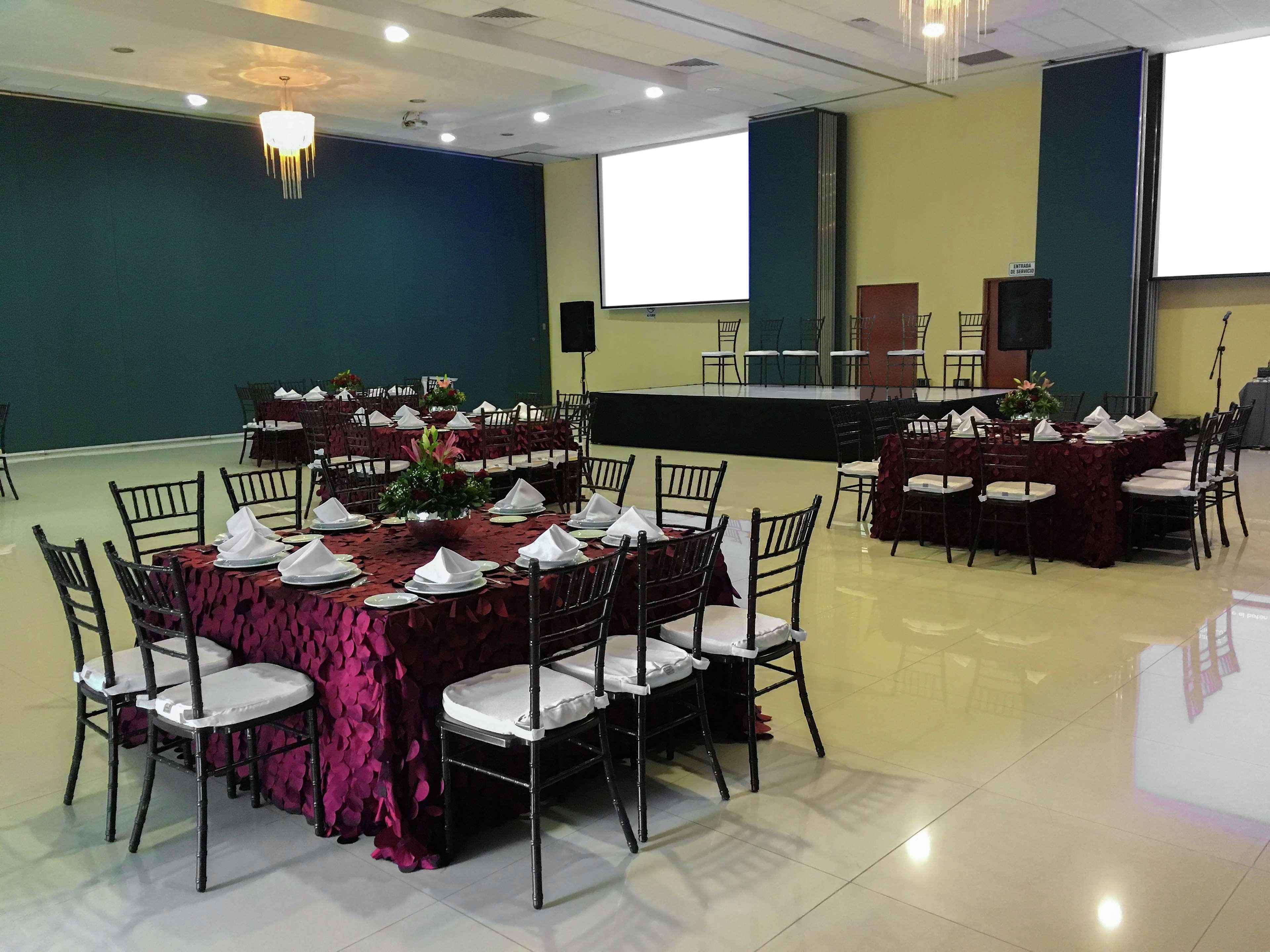 Hampton Inn & Suites By Hilton Aguascalientes Aeropuerto Exterior foto